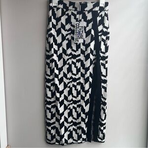 Future Collective Black and White front split maxi skirt size XS, NWT
